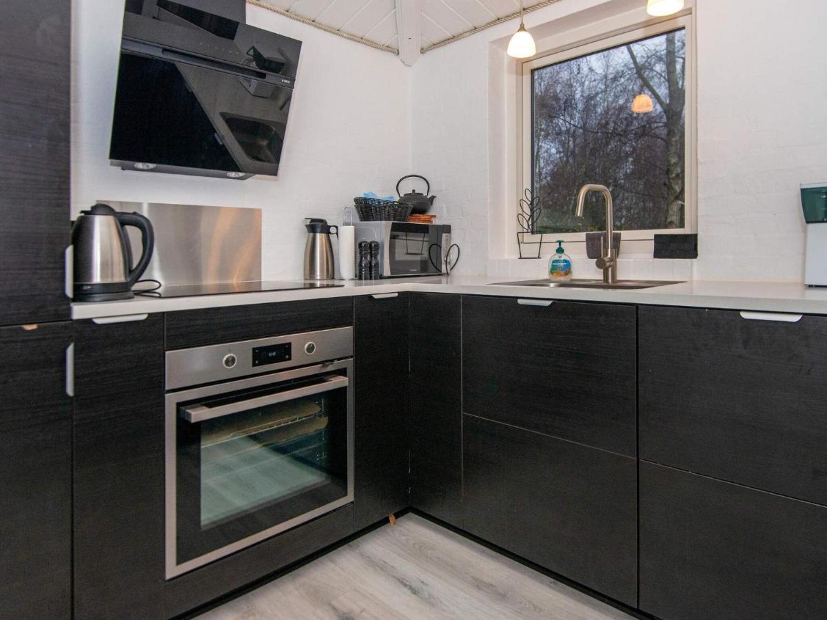 7 Person Holiday Home In Rsted Kare Eksteriør bilde