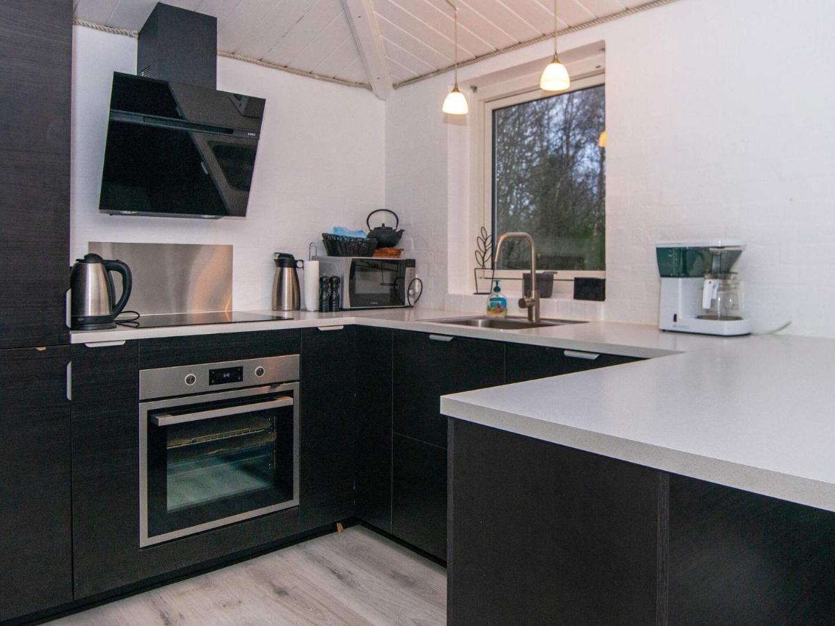 7 Person Holiday Home In Rsted Kare Eksteriør bilde