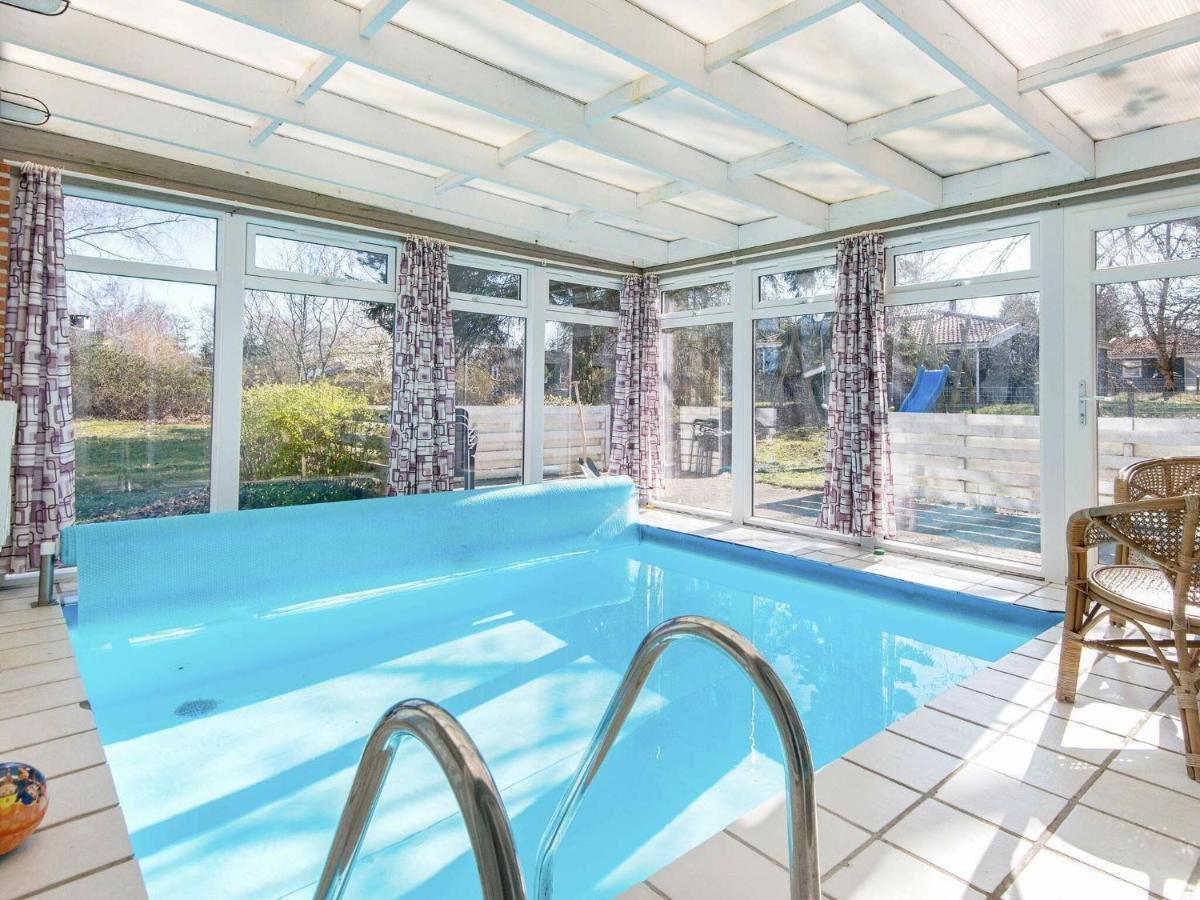 7 Person Holiday Home In Rsted Kare Eksteriør bilde